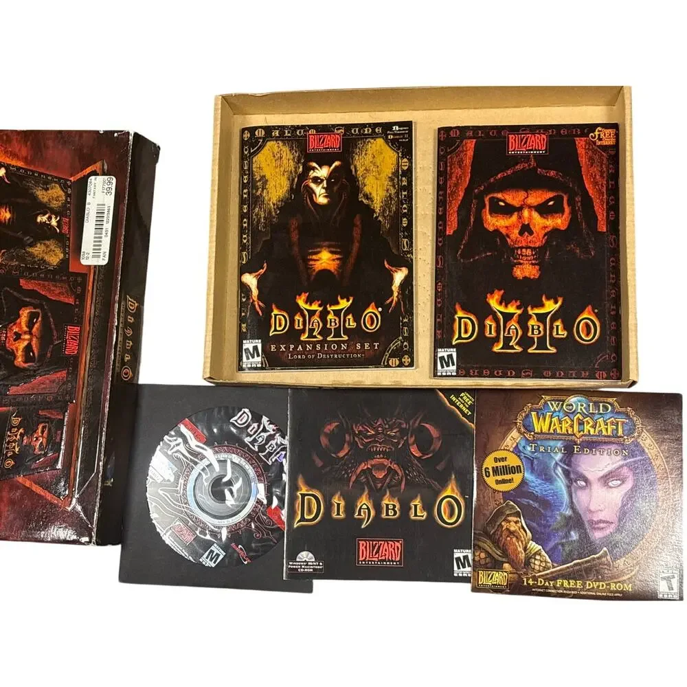 Blizzard Diablo Battle Chest PC install disc Box w/ Manual + Strategy Guide